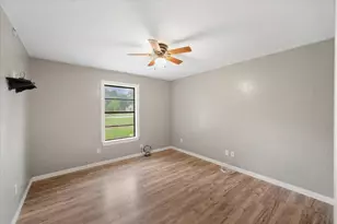 2322 W 1st Ave, Corsicana, TX 75110 - Photo 16
