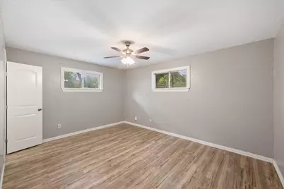2322 W 1st Avenue, Corsicana, TX 75110 - Photo 22