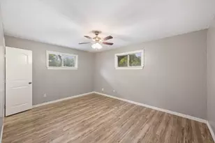 2322 W 1st Ave, Corsicana, TX 75110 - Photo 22