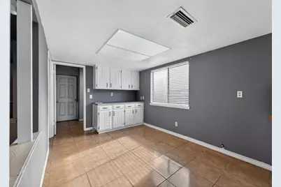 7700 Acapulco Road, Fort Worth, TX 76112 - Photo 8