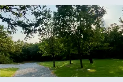 1704 County Road 3555, Paradise, TX 76073 - Photo 32