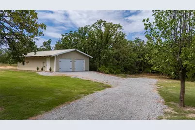 1704 County Road 3555, Paradise, TX 76073 - Photo 30