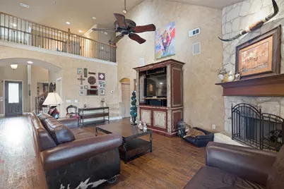 608 Chalk Hill Lane, Murphy, TX 75094 - Photo 4