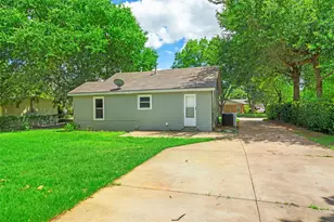 1015 Wilshire Blvd, Arlington, TX 76012 - Photo 22