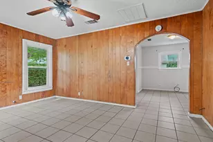 1015 Wilshire Blvd, Arlington, TX 76012 - Photo 10
