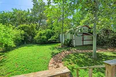 2231 Hurley Avenue, Fort Worth, TX 76110 - Photo 26