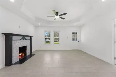 4432 Nolan Street, Fort Worth, TX 76119 - Photo 4