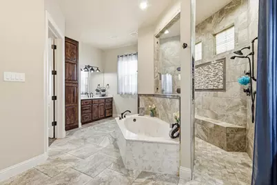 1040 Lighthouse Court, Grand Prairie, TX 75104 - Photo 22