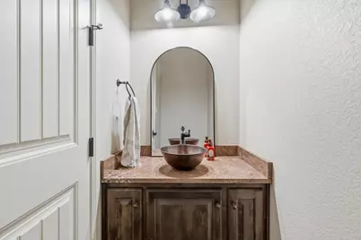 1040 Lighthouse Court, Grand Prairie, TX 75104 - Photo 16