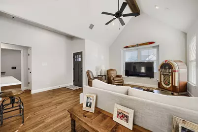 1572 Lizzie Lane, Burleson, TX 76028 - Photo 6