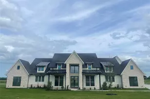 704 Cambridge Ct, Nevada, TX 75173 - Photo 1