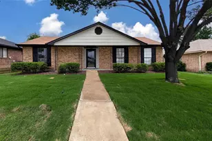 3225 Poteet Dr, Mesquite, TX 75150 - Photo 2