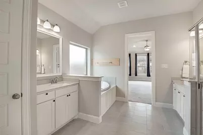 1953 Silver Falls Drive, Burleson, TX 76028 - Photo 20