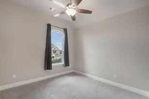 1953 Silver Falls Dr, Burleson, TX 76028 - Photo 24