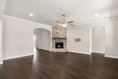 1953 Silver Falls Drive, Burleson, TX 76028 - Photo 8