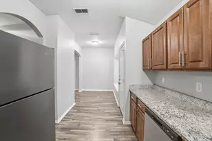 202 Creek Cove Dr, Dallas, TX 75217 - Photo 18