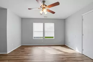 202 Creek Cove Dr, Dallas, TX 75217 - Photo 28