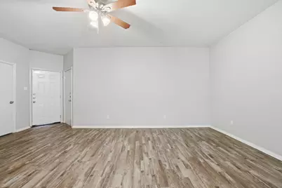 202 Creek Cove Drive, Dallas, TX 75217 - Photo 12