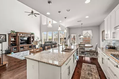 2409 Marshbrook Drive, McKinney, TX 75071 - Photo 6