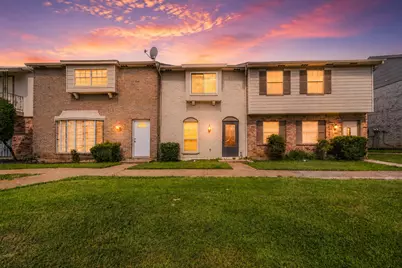 36 W Creek Lane, Grand Prairie, TX 75052 - Photo 1