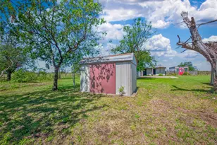 1350 Co Rd 414, Jonesboro, TX 76538 - Photo 24