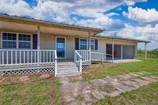 1350 Co Rd 414, Jonesboro, TX 76538 - Photo 2