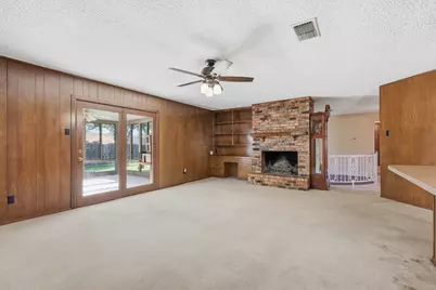 1516 Lamplighter Lane, Edgecliff Village, TX 76134 - Photo 8