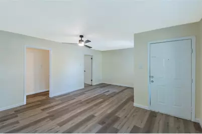 5400 Purington Avenue, Fort Worth, TX 76112 - Photo 12