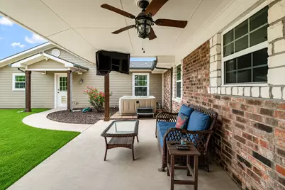 336 Meadows Estate Street, Tom Bean, TX 75491 - Photo 24
