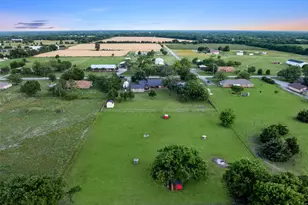 336 Meadows Estate St, Tom Bean, TX 75491 - Photo 36