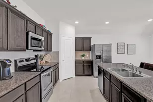 1111 Meadow Side Dr, Princeton, TX 75407 - Photo 6