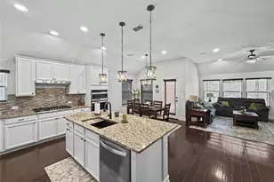 525 Yellowstone Dr, Celina, TX 75009 - Photo 4