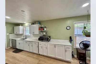 1335 Crestview Drive, Denison, TX 75020 - Photo 10