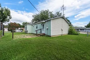 2219 Morgan St, Irving, TX 75062 - Photo 18