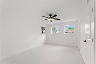 10236 Mapleridge Dr, Dallas, TX 75238 - Photo 26