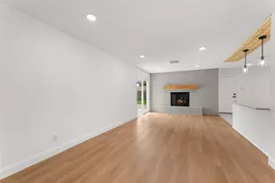 10236 Mapleridge Dr, Dallas, TX 75238 - Photo 4
