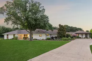 2705 N Quail Run Ct, Southlake, TX 76092 - Photo 2