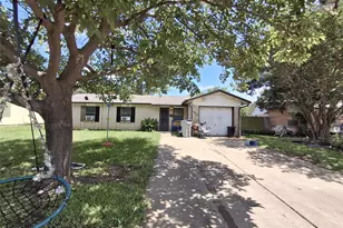 1510 Carson Dr, Mesquite, TX 75149 - Photo 1