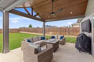 10513 Big Lagoon Dr, Fort Worth, TX 76179 - Photo 2