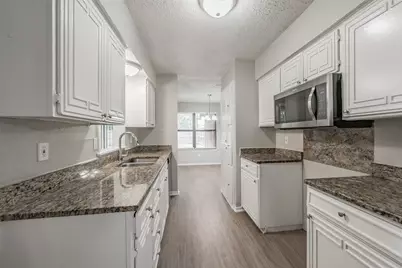 1250 Granada Lane, Lewisville, TX 75067 - Photo 14