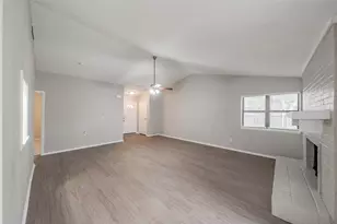 1250 Granada Ln, Lewisville, TX 75067 - Photo 8