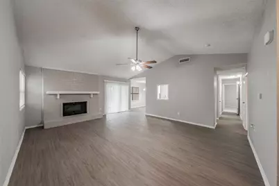 1250 Granada Lane, Lewisville, TX 75067 - Photo 4