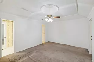 9240 Locarno Dr, Dallas, TX 75243 - Photo 12