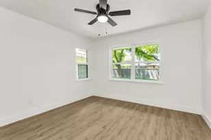 10623 McCree Rd, Dallas, TX 75238 - Photo 24