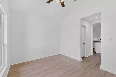 1615 Jones Street, Greenville, TX 75401 - Photo 18