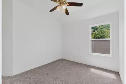 1615 Jones Street, Greenville, TX 75401 - Photo 34
