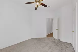 1615 Jones St, Greenville, TX 75401 - Photo 30