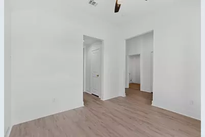 1615 Jones Street, Greenville, TX 75401 - Photo 16