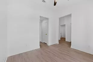 1615 Jones St, Greenville, TX 75401 - Photo 16