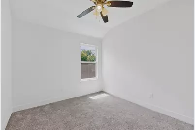 1615 Jones Street, Greenville, TX 75401 - Photo 34